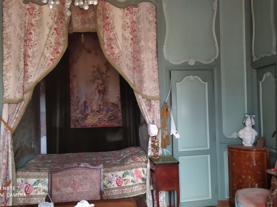 Chateau d'Epanvilliers : Musee du Jeu Ancien-Brux必去景点