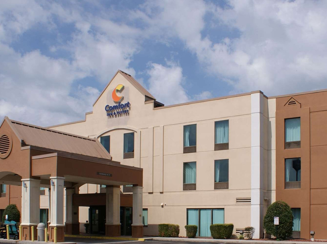 Comfort Inn & Suites