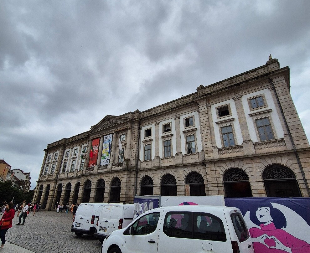 Praça Gomes Teixeira-波尔图必去景点