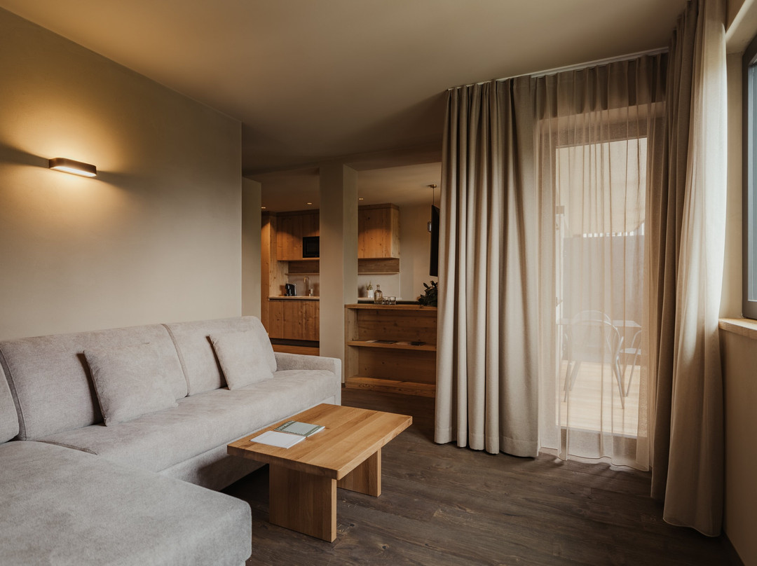 Waldrast - Forestside Living主图