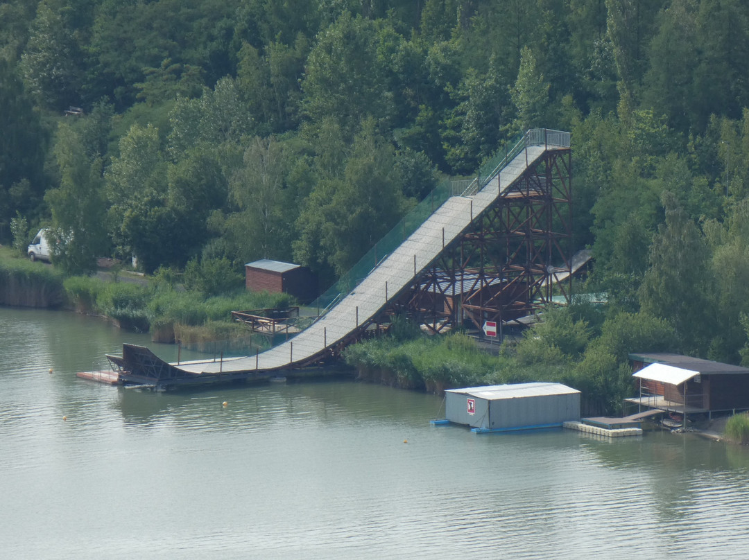 Hnevín Castle-Most必去景点