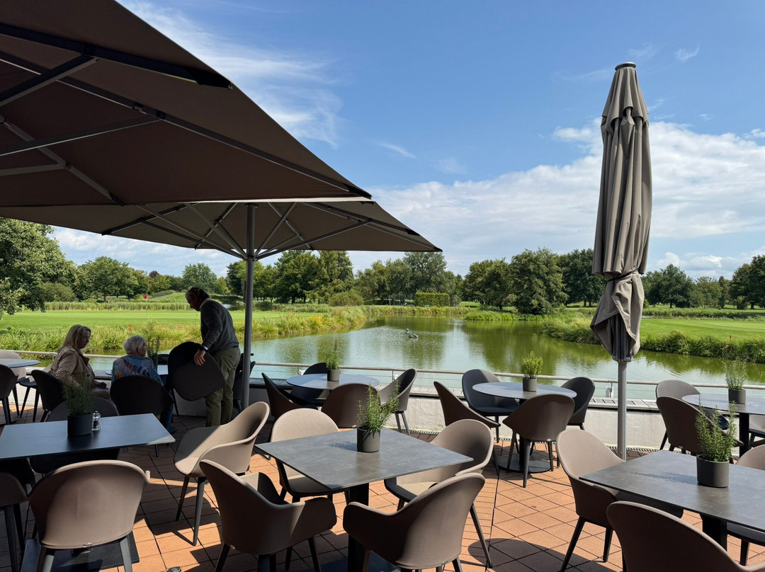 灵登霍夫餐厅&高尔夫酒店主图