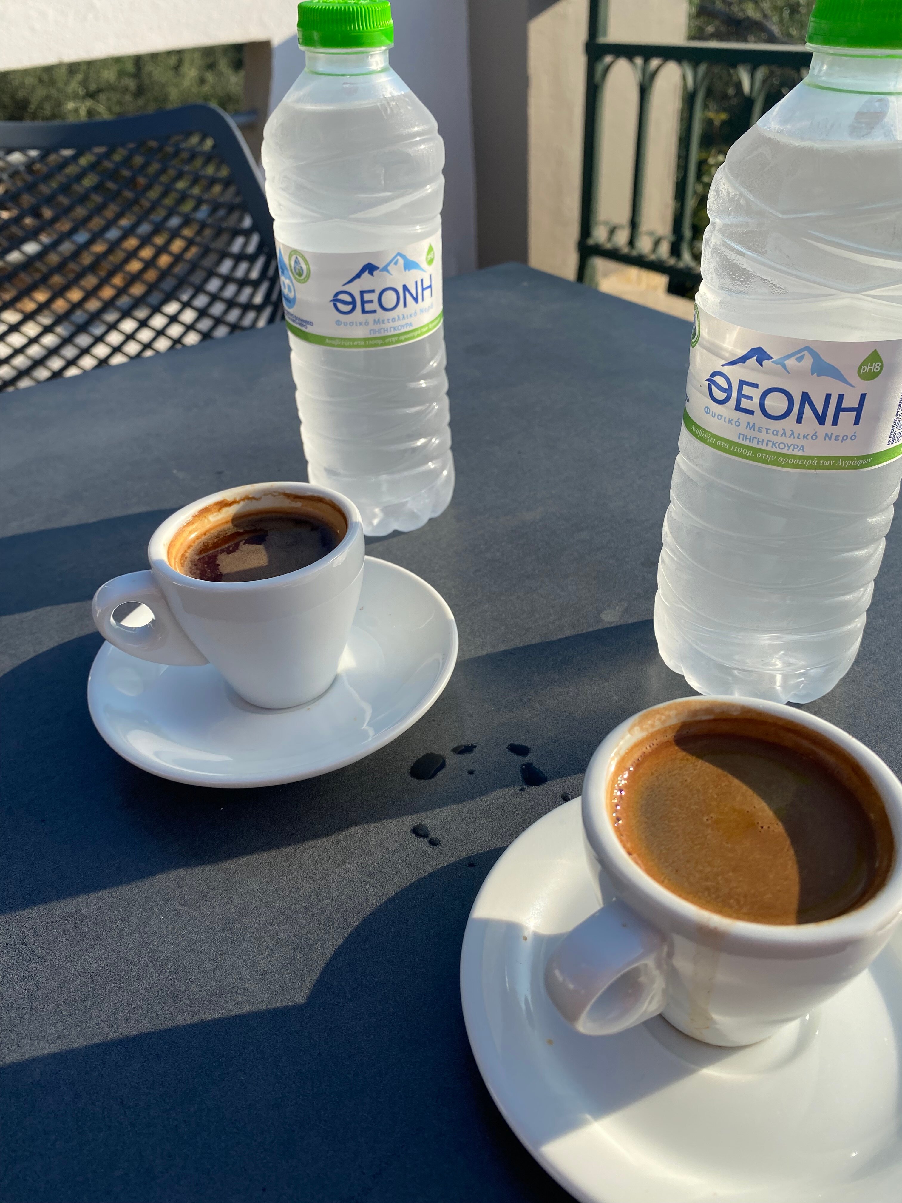 Olympia Paxos Apartment-官方