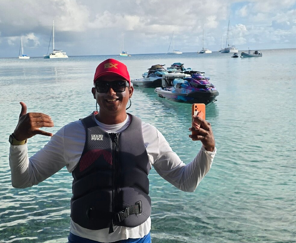 Rangiroa Jetski-阿瓦托鲁必去景点