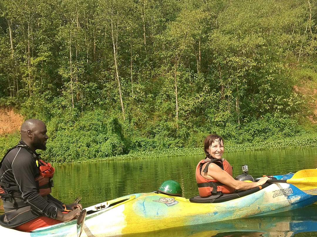 Kayak the Nile-金贾必去景点