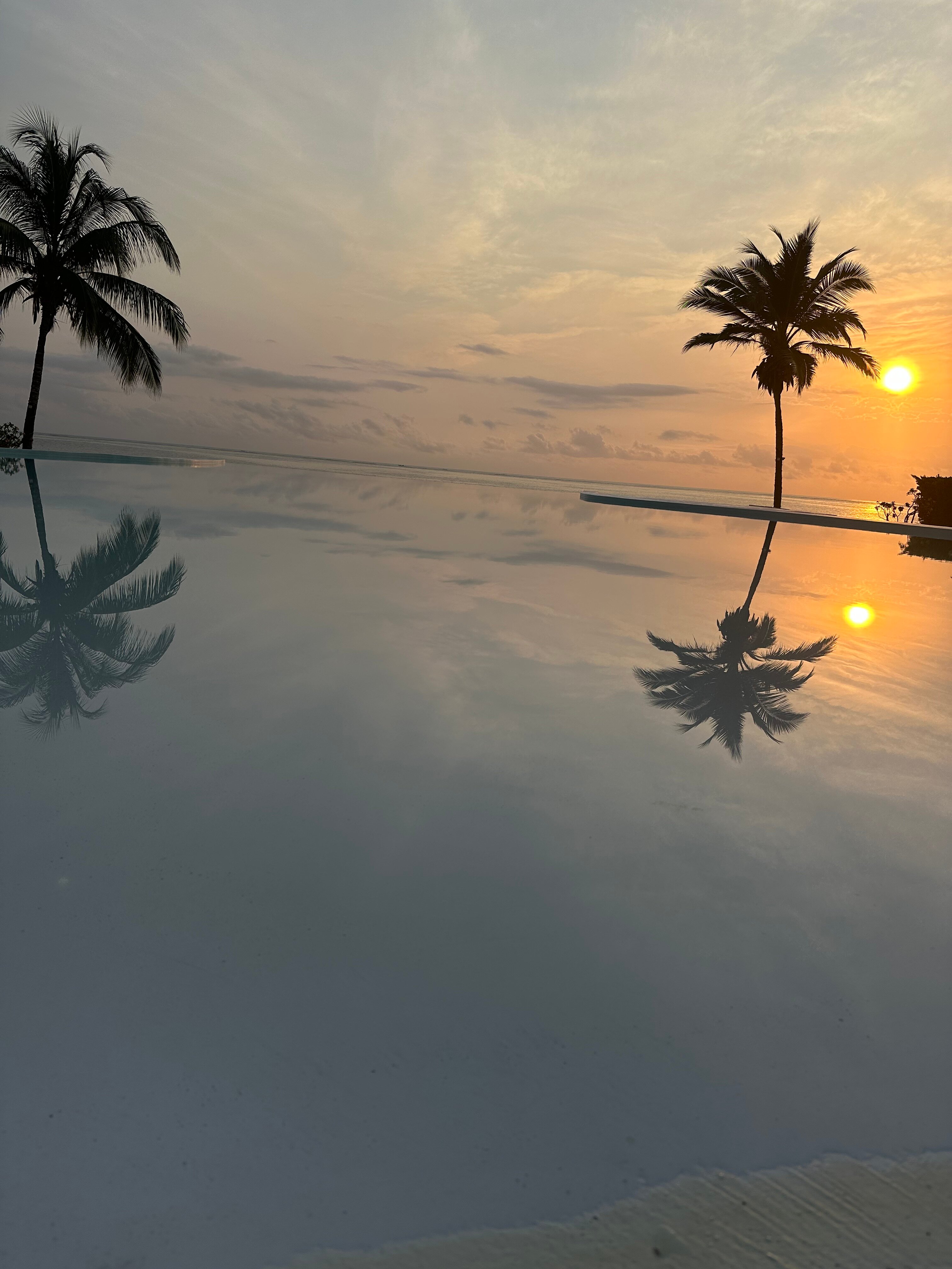 Zanbluu Beach Hotel-泳池