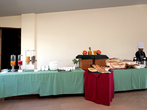 Garnet - Multi Cuisine Restaurant By Camel Valley Resort, Igatpuri