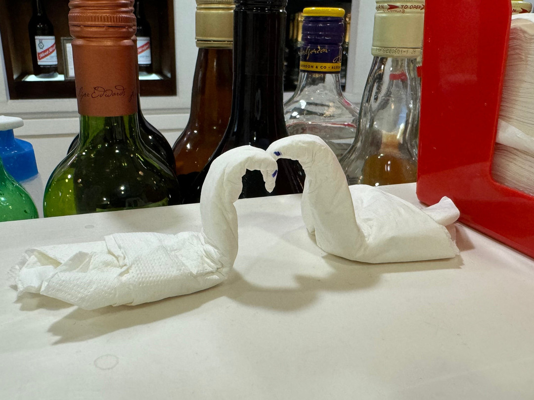 Club Kingston Airport Departure Lounge-金斯敦必去景点