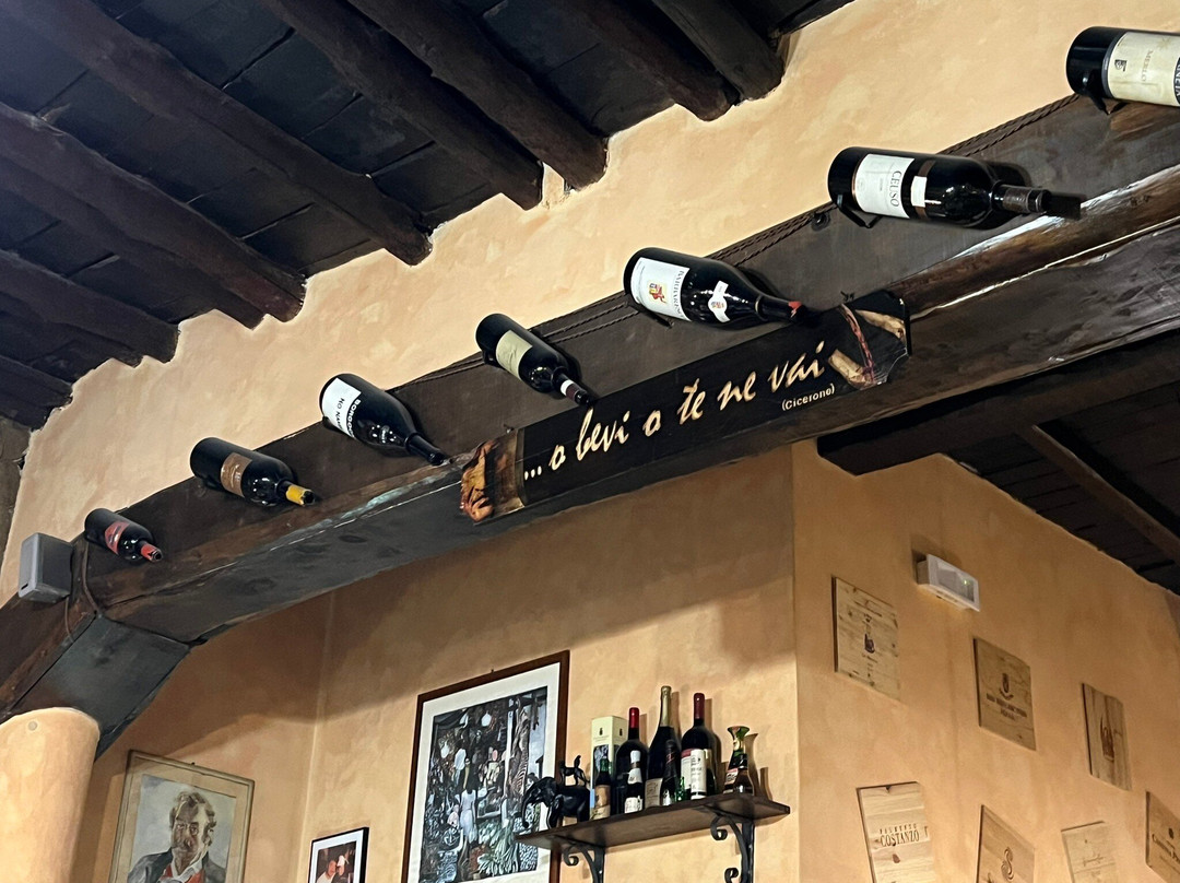 Enoteca Taverna U.v.a Club