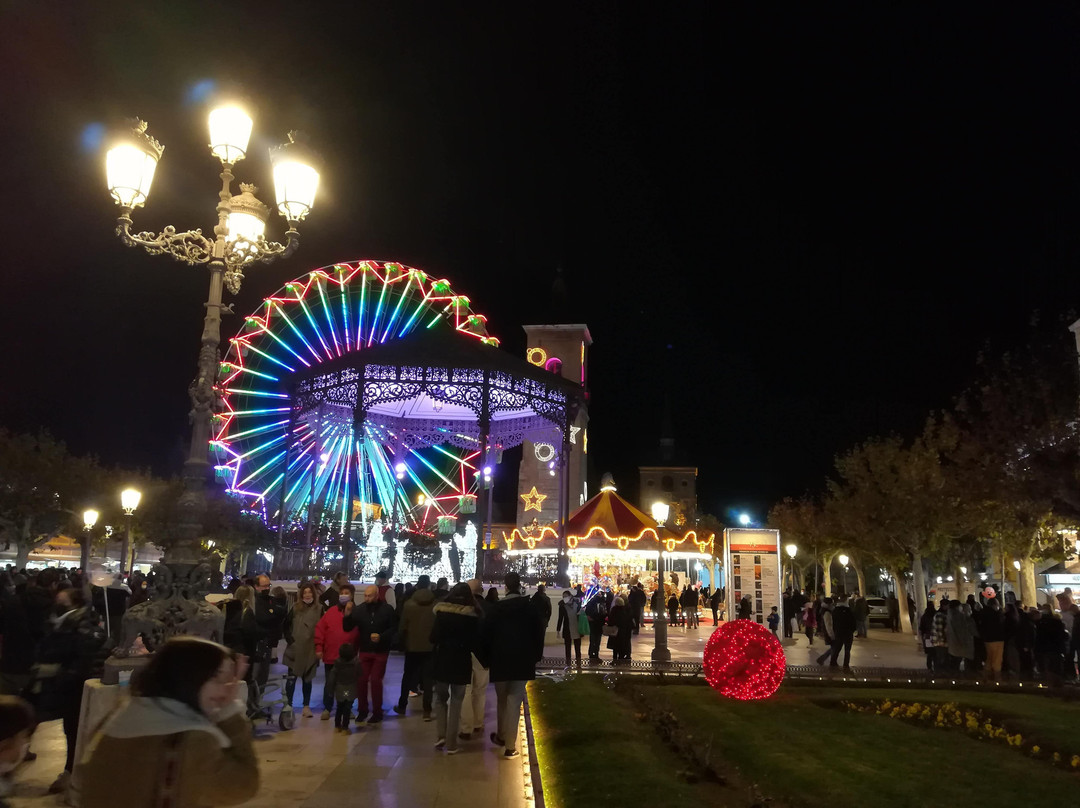 Plaza de Cervantes-阿尔卡拉-德-哈纳雷斯必去景点