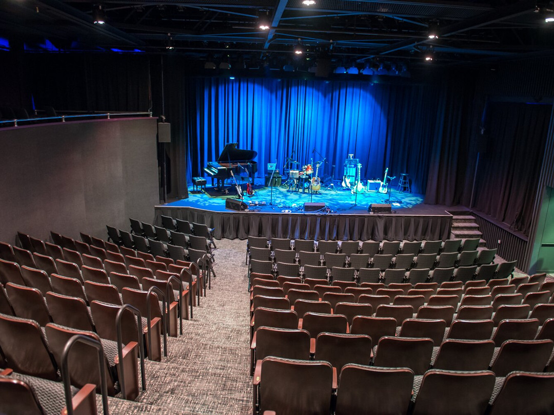 Emelin Theatre-Mamaroneck必去景点