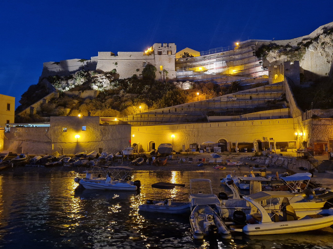 HMS Vittoria-San Nicola必去景点