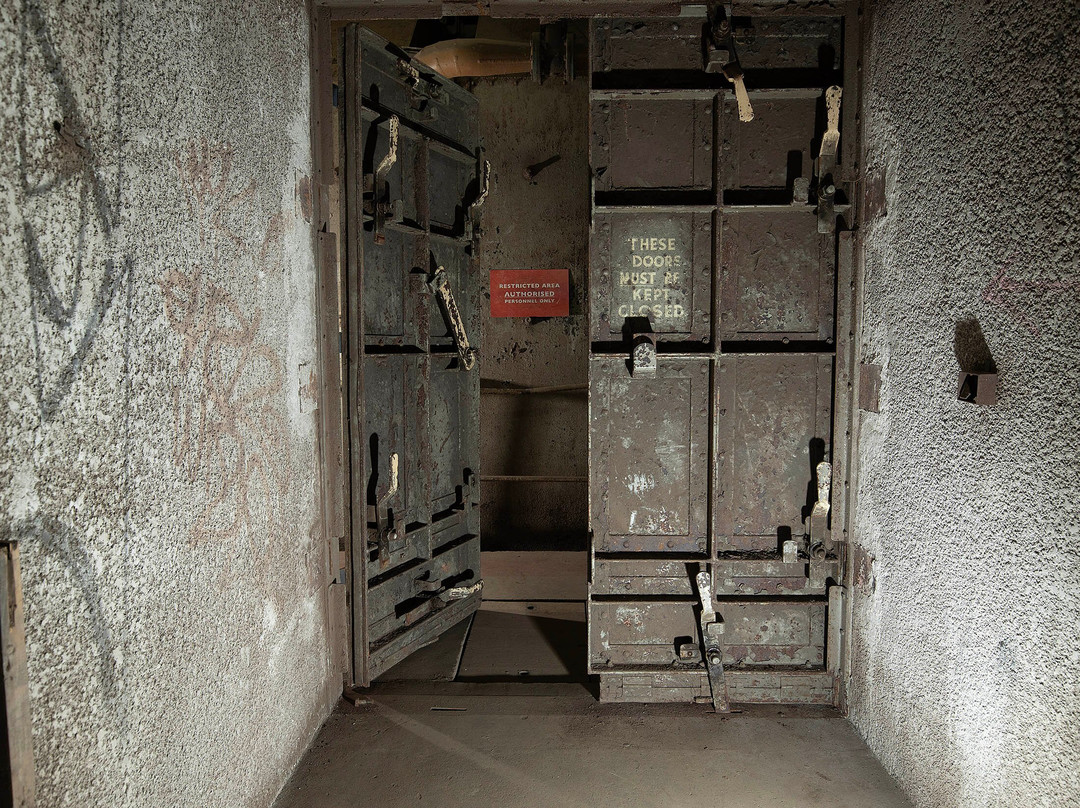 Edinburgh Nuclear Bunker Tour-爱丁堡必去景点