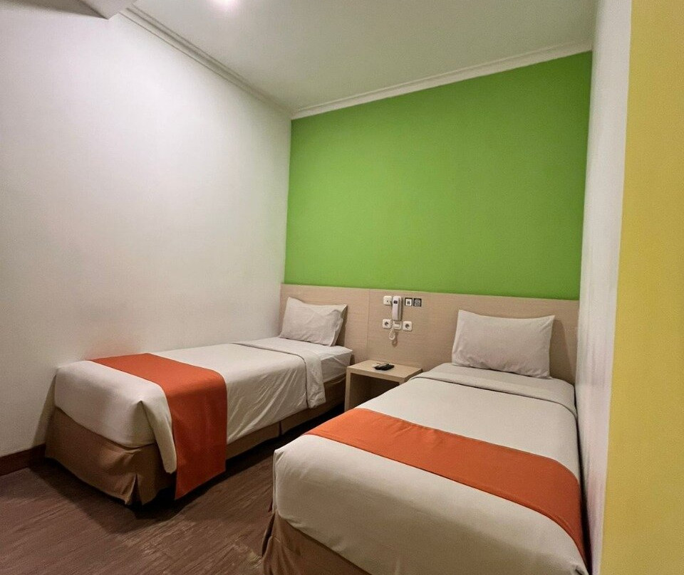 Green Red Hotel Syariah Jombang主图