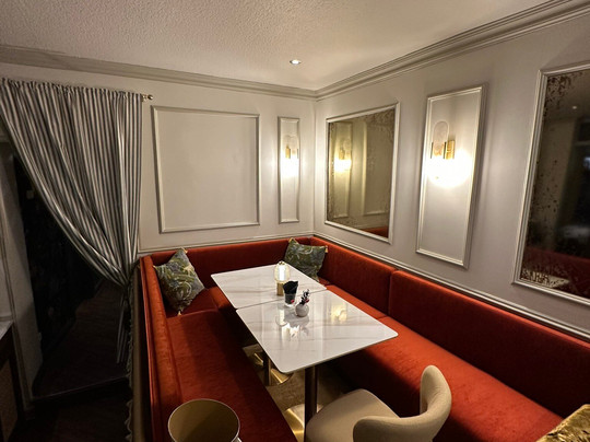 Rebelión - tapas. vino. vida.