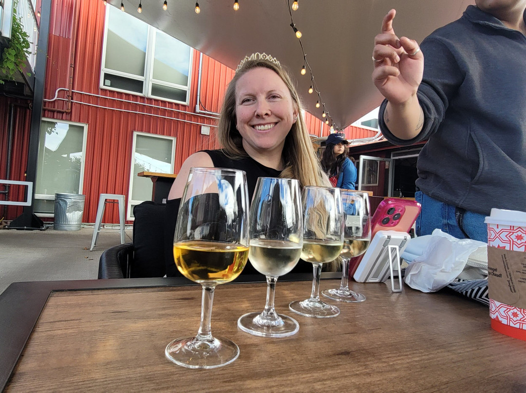 Between the Lines Winery-滨湖尼亚加拉必去景点