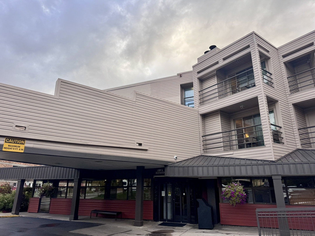 Christie Lodge主图