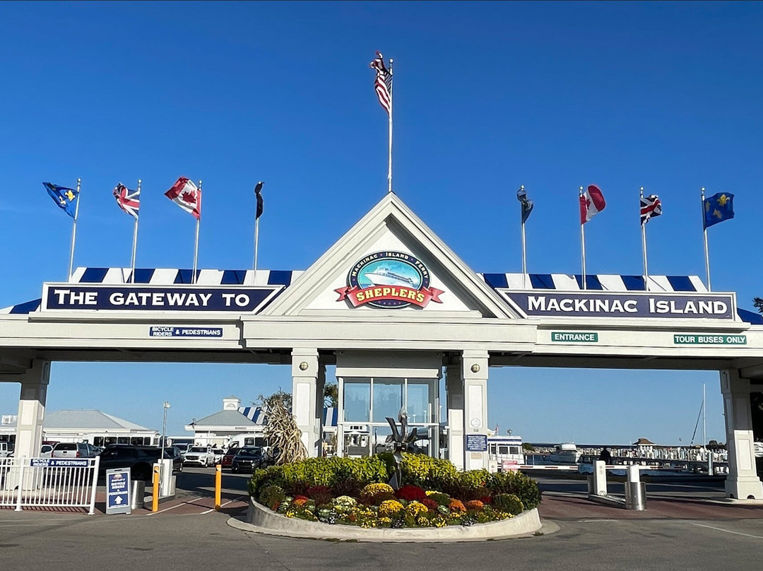 Shepler's Mackinac Island Ferry-麦基诺城必去景点