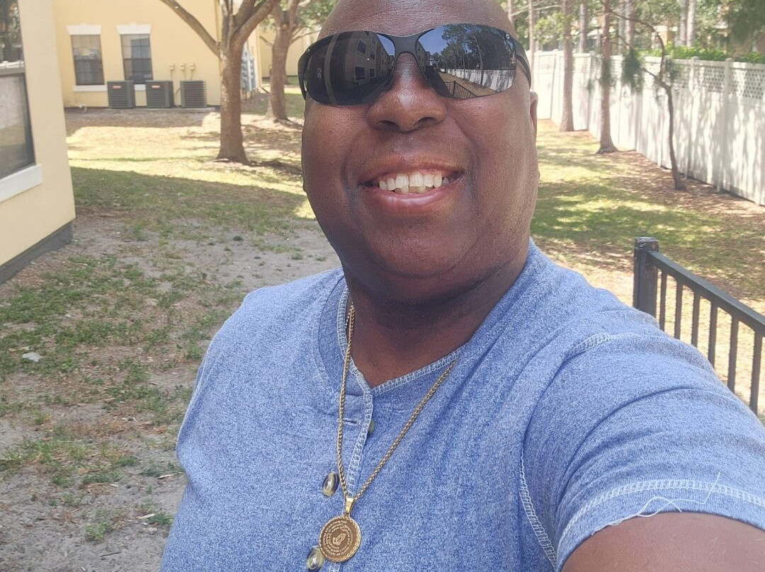 Holiday Inn Express & Suites Pensacola W I-10 By IHG主图