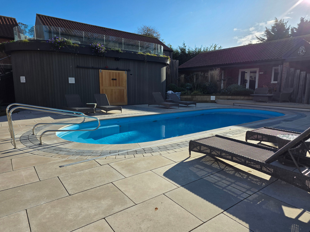 Dewars Restaurant And Rooms主图