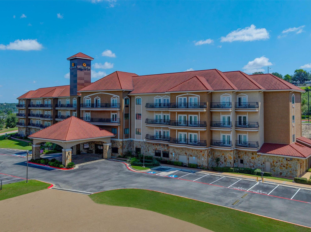 La Quinta Inn & Suites by Wyndham Marble Falls