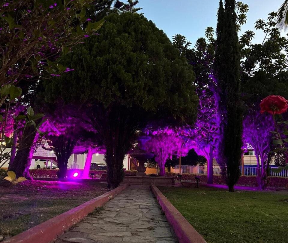 Hotel Cuatro Caminos
