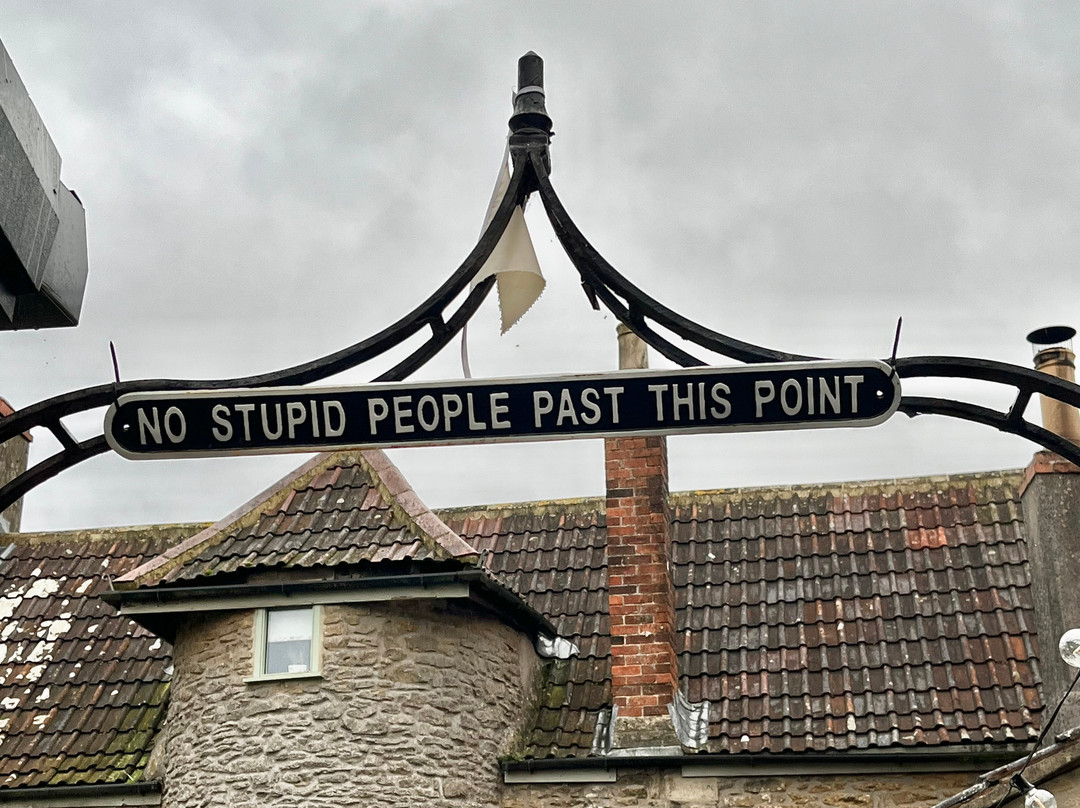 Tucker's Grave Inn & Campsite-Radstock必去景点