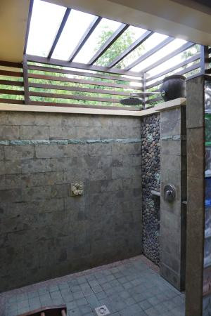 蓝月亮别墅主图