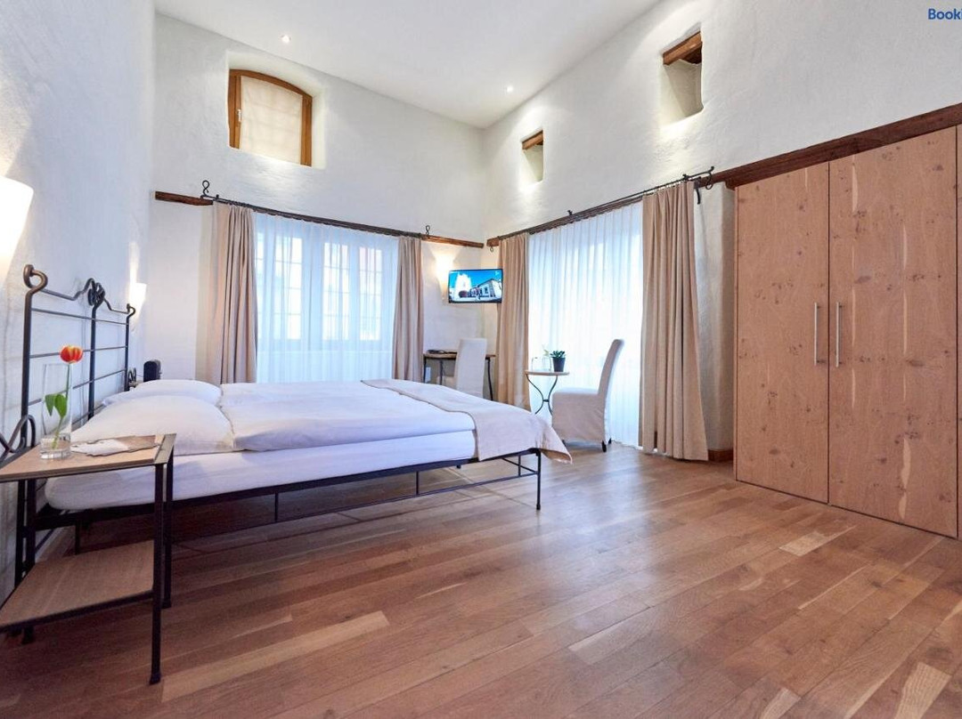 Forst酒店住宿-Hotel Rathaus-Ristorante Pizzicata