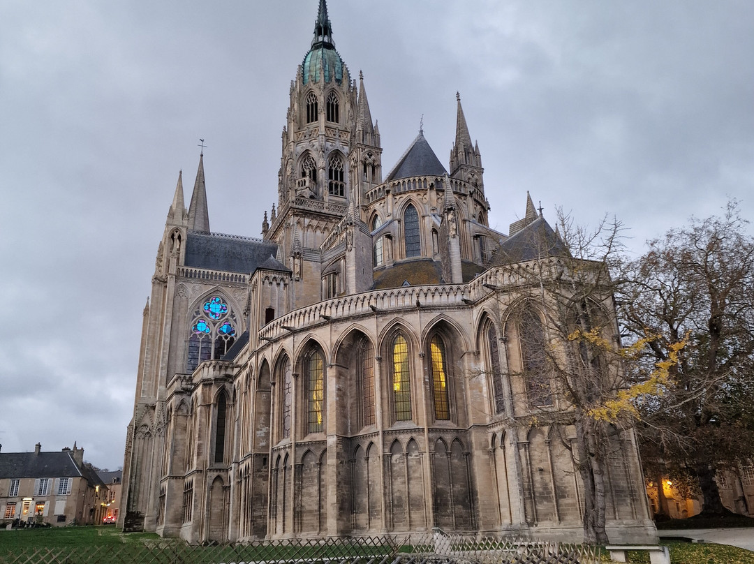 Hotel Le Bayeux主图