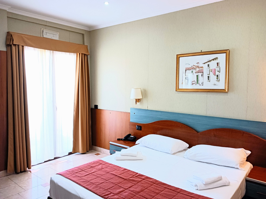 贝斯特韦斯特里维埃拉酒店主图