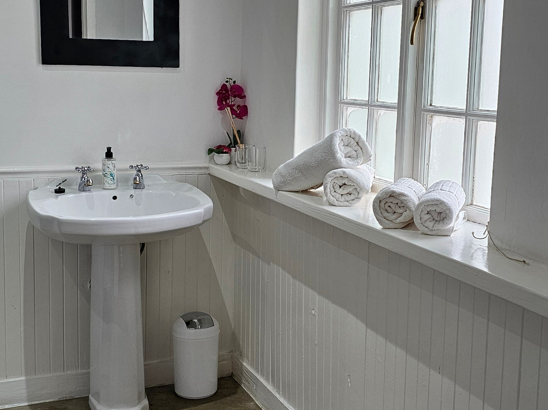 德莫伦宾馆主图