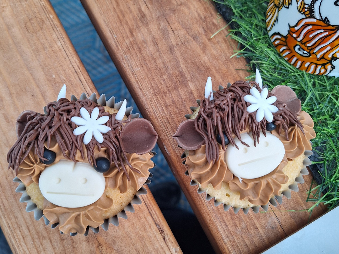 Highland Cow Cottage-Royston必去景点