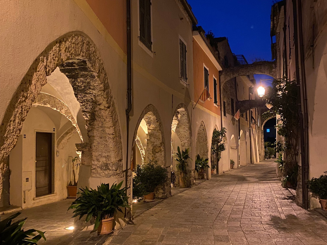 Centro Storico Zuccarello-Zuccarello必去景点