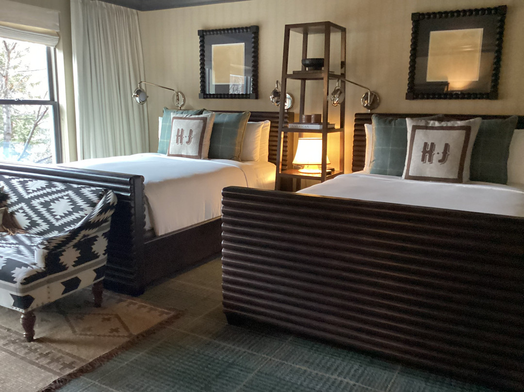 杰罗姆酒店 - 客栈度假村主图