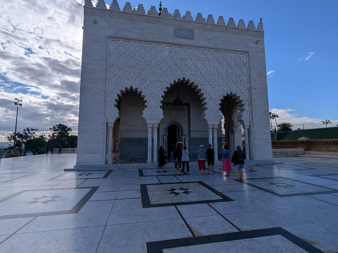 Touring in Morocco-梅如卡必去景点