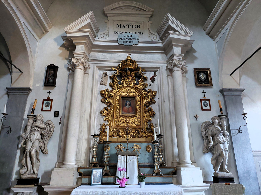 Chiesa della Santissima Trinita-Foiano della Chiana必去景点