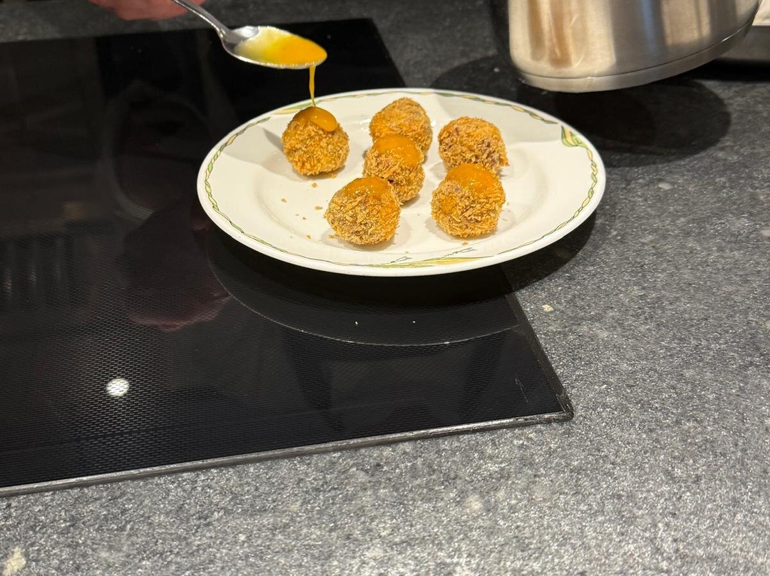 Alain Roux Culinary School-布雷必去景点