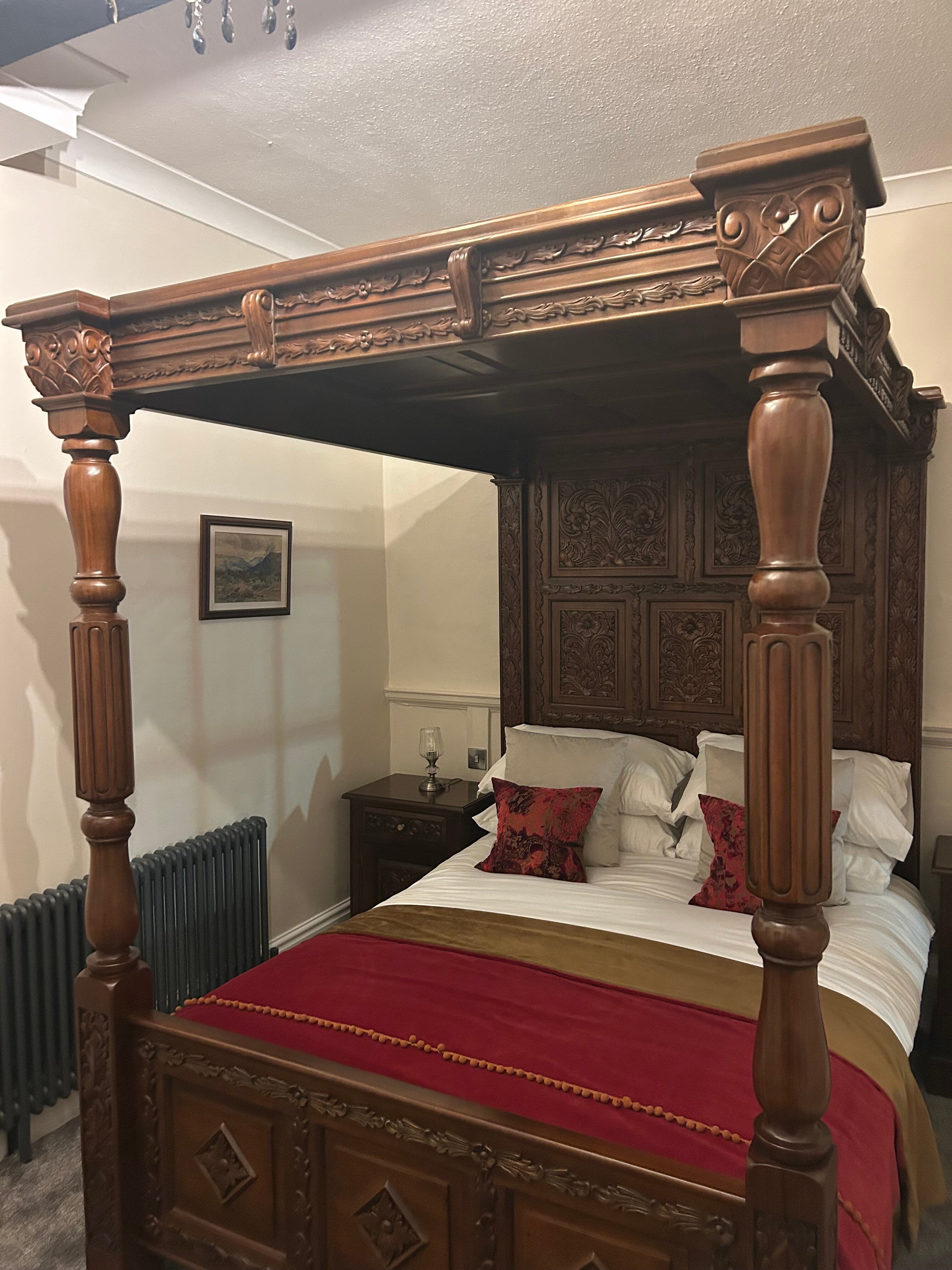 Owain Glyndwr Hotel-官方