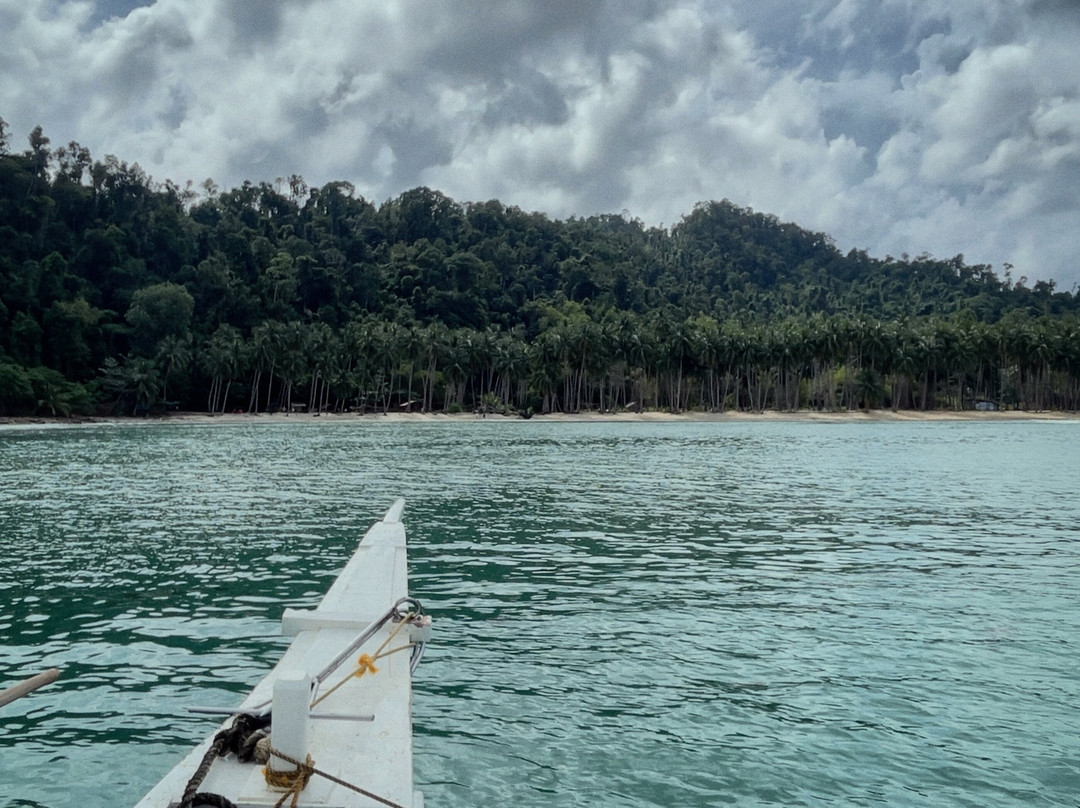 White Beach-巴顿港必去景点