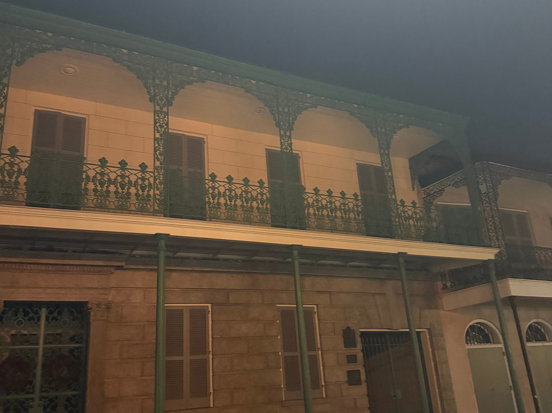 Gators and Ghosts A New Orleans Tour Company-新奥尔良必去景点