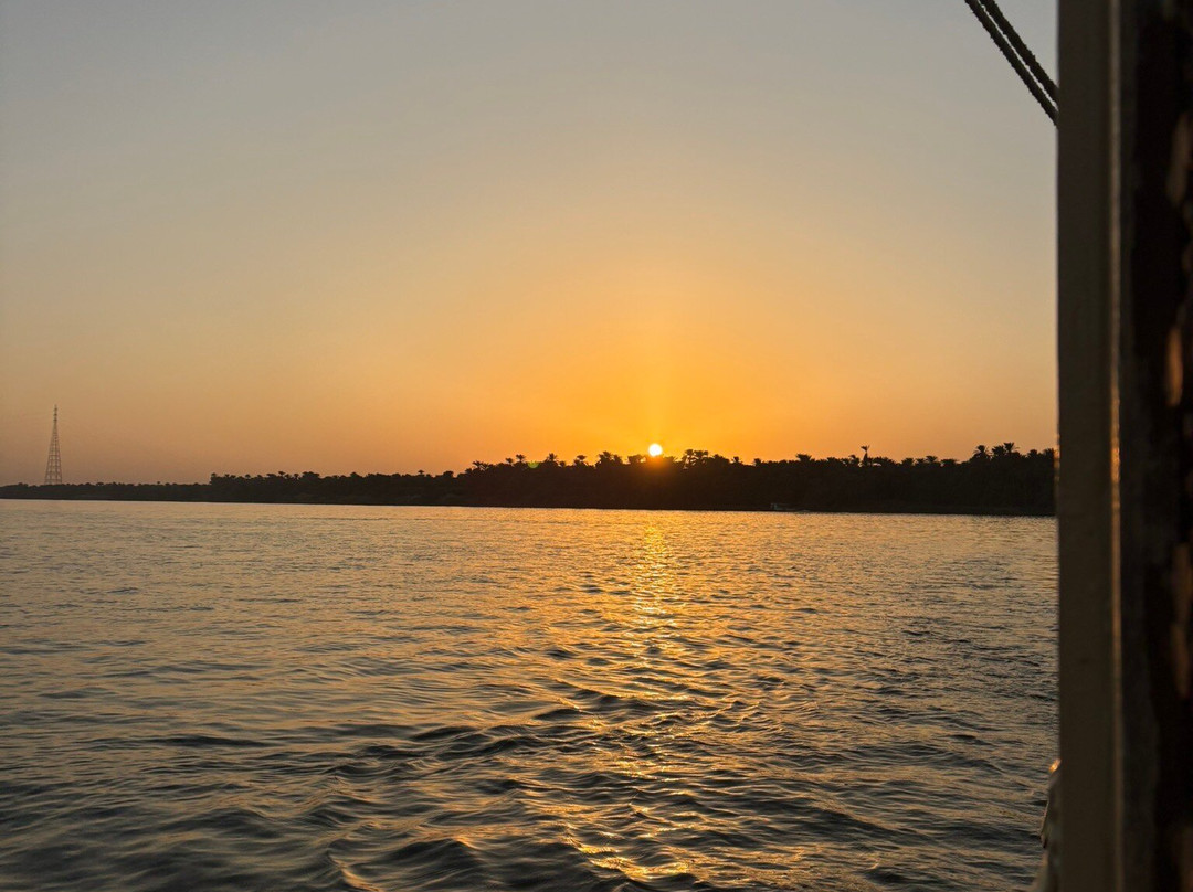 Hamdy Cook Felucca-亚斯文必去景点