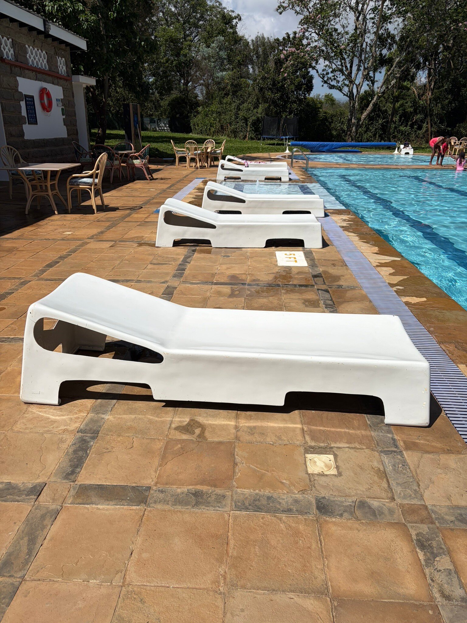 奥斯潘旅馆-官方