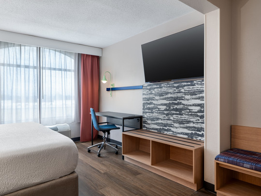 Garner Hotel Murfreesboro West by IHG主图