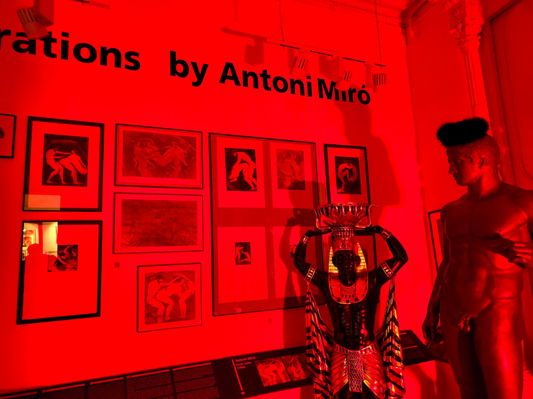 Eros Cabaret Show-巴塞罗那必去景点