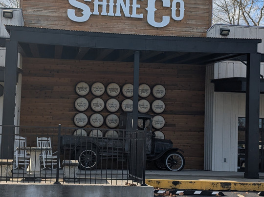 Tennessee Shine Company -sevierville-塞维尔维尔必去景点