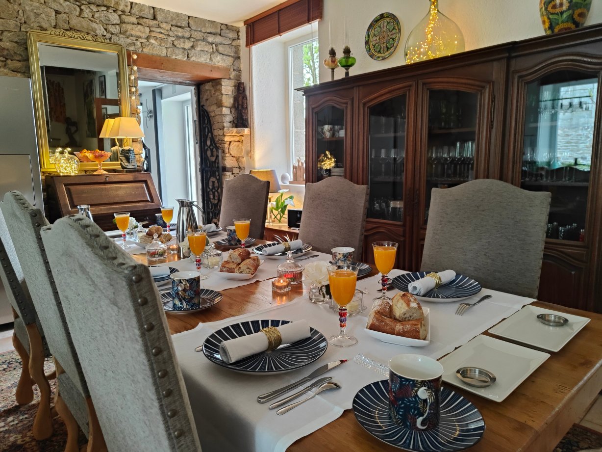 Le Vieux Couvent Chambres d'hotes & SPA-餐饮