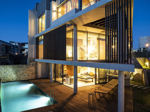 阿里亚斯多塞克斯欧酒店主图