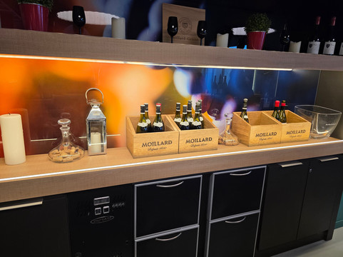 Caveau Meursault - MOILLARD-默尔索必去景点