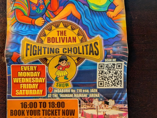 Cholitas Wrestling-拉巴斯必去景点
